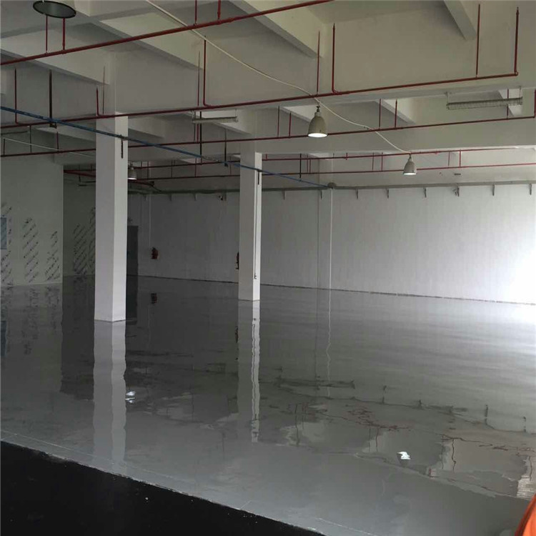 環氧地坪漆廠家講解環（huán）氧地坪漆滲漏的緣故